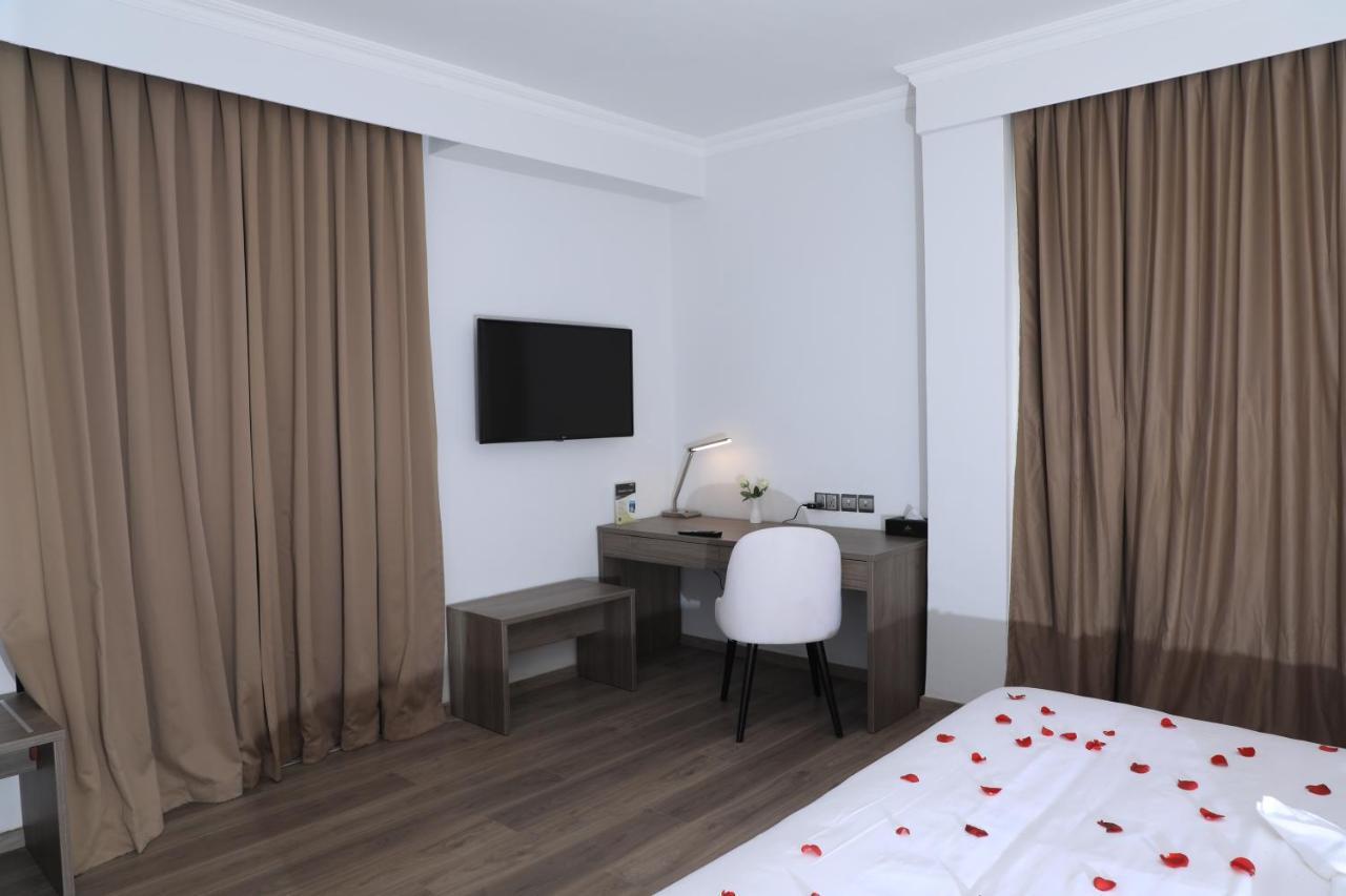 Th Bonroyal Hotel Addis Abeba Exterior foto