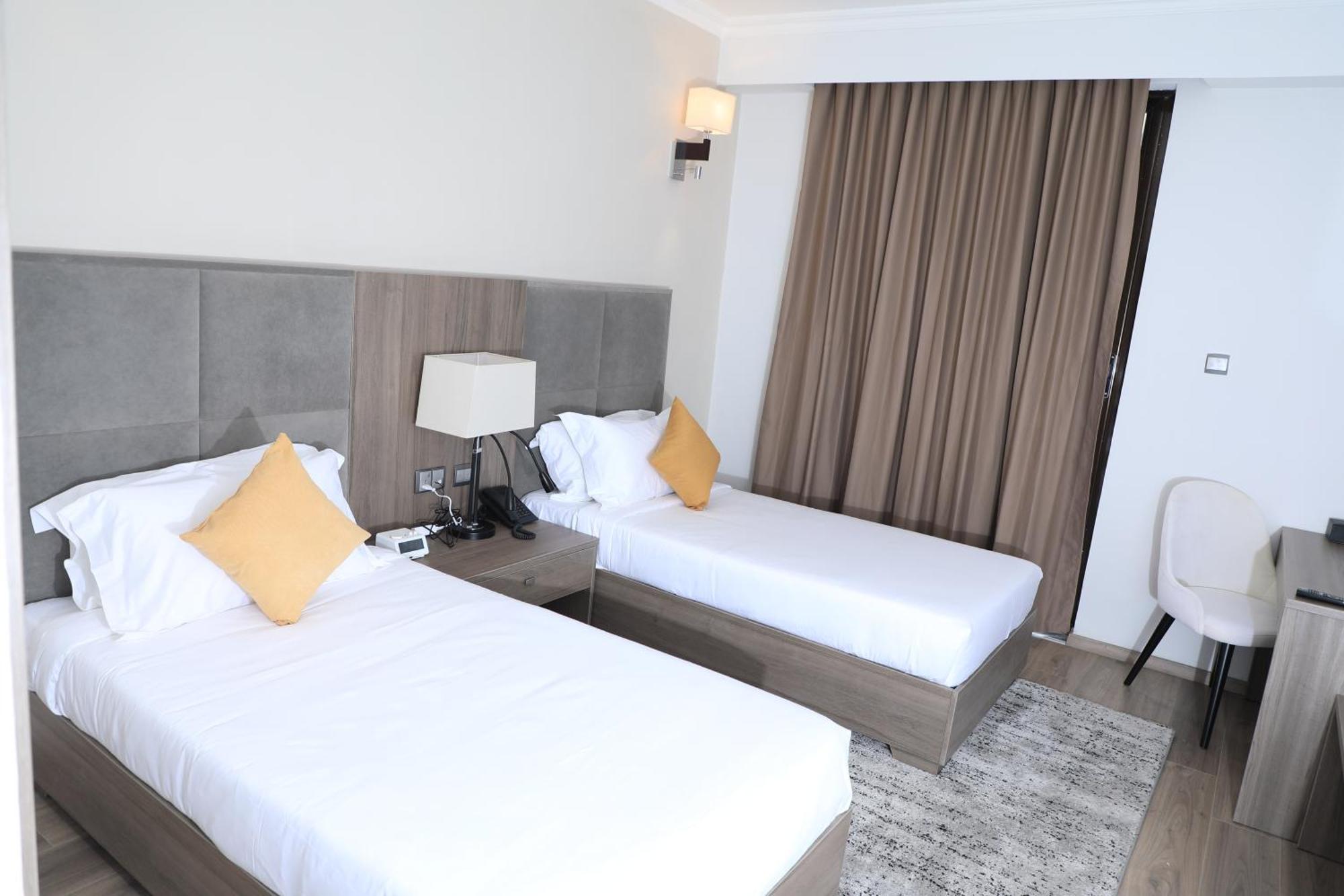 Th Bonroyal Hotel Addis Abeba Exterior foto